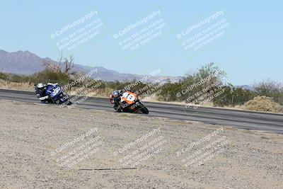 media/Dec-07-2025-CVMA (Sun) [[3e7d2de5dc]]/Race 4-Supersport Middleweight/